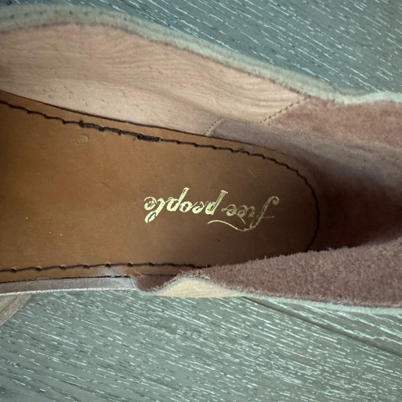 Free People Mont Blanc Tan Sandals NWOT - Picture 2 of 6